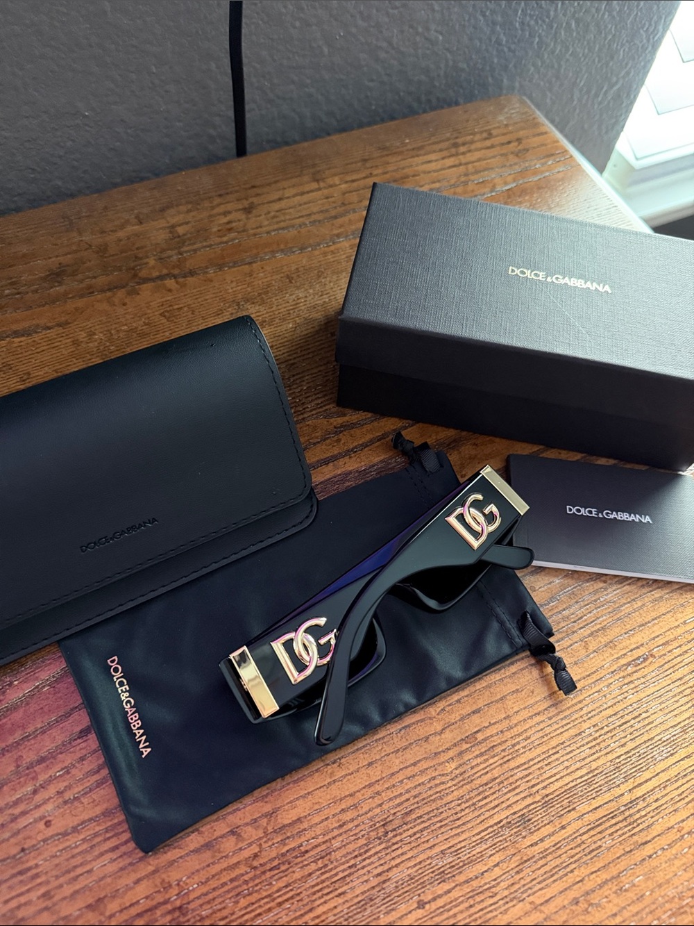 DOLCE & GABBANA SUNGLASSES - Picture 5 of 16